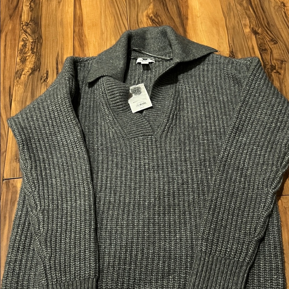Nine West Women's Gray V-Neck Sweater